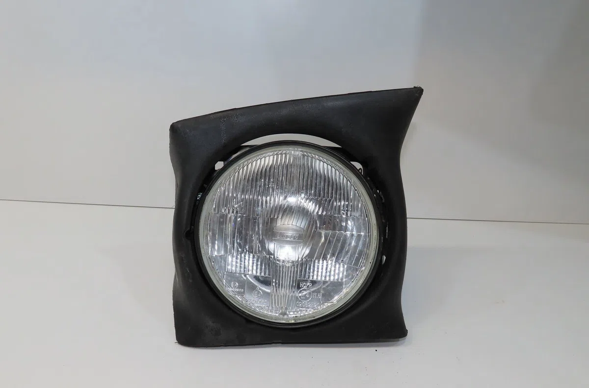 Phare droit Mazda MX-5 I (NA) 1.6 (na6c) (1990-1994) occasion