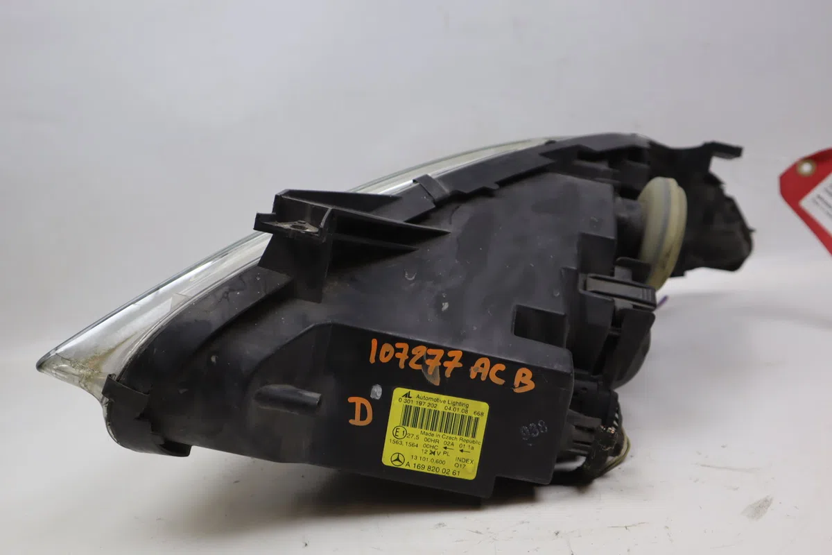 Phare droit Mercedes-benz CLASSE A (W169) A 180 cdi (169.007, 169.307) (2004-2012) 5 portes occasion