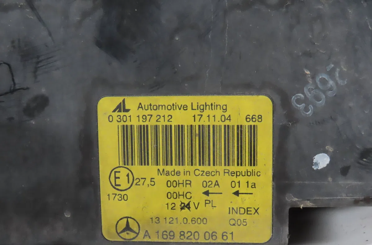Phare droit Mercedes-benz CLASSE A (W169) A 180 cdi (169.007, 169.307) (2004-2012) 5 portes occasion