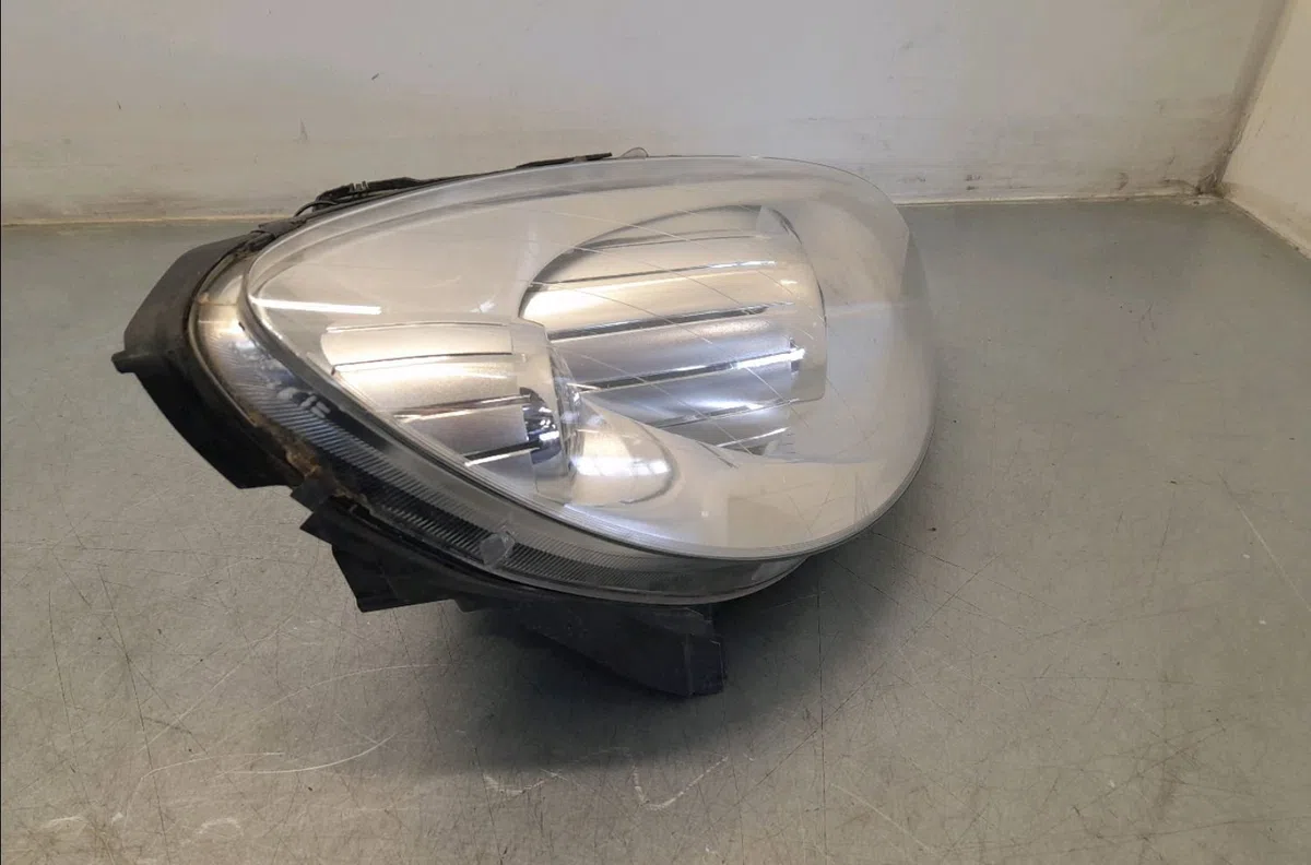 Phare droit Mercedes-benz CLASSE B Sports Tourer (W245) B 200 cdi (245.208) (2005-2011) occasion