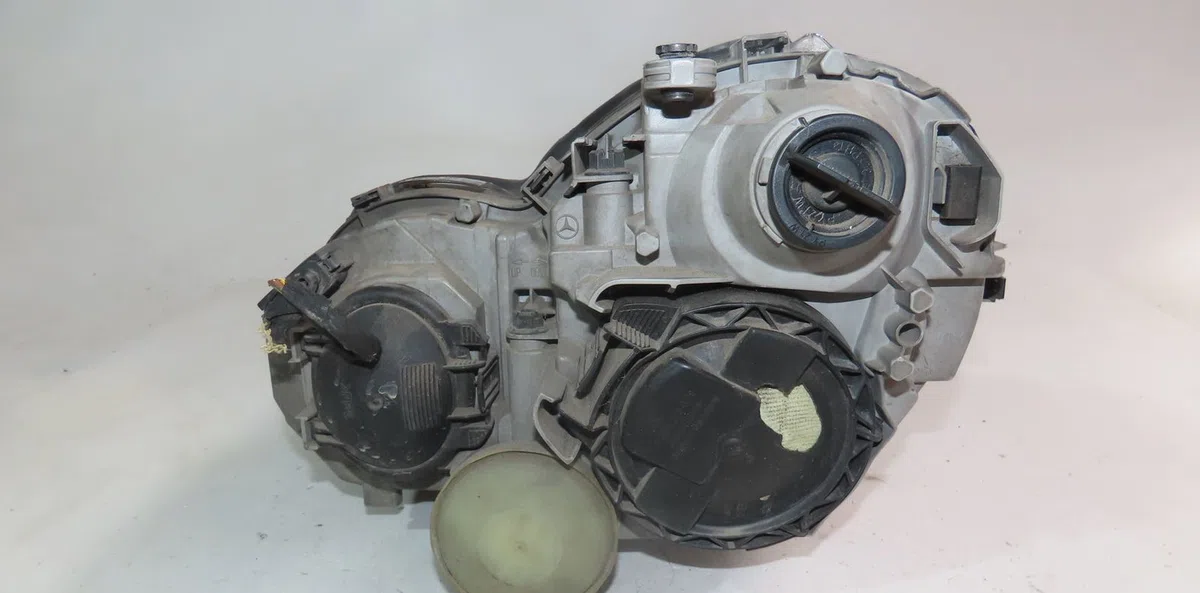 Phare droit Mercedes-benz CLASSE C T-Model (S203) C 200 cdi (203.207) (2003-2007) occasion