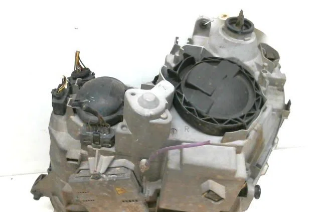Phare droit Mercedes-benz CLASSE C (W203) C 320 (203.064) (2000-2007) occasion