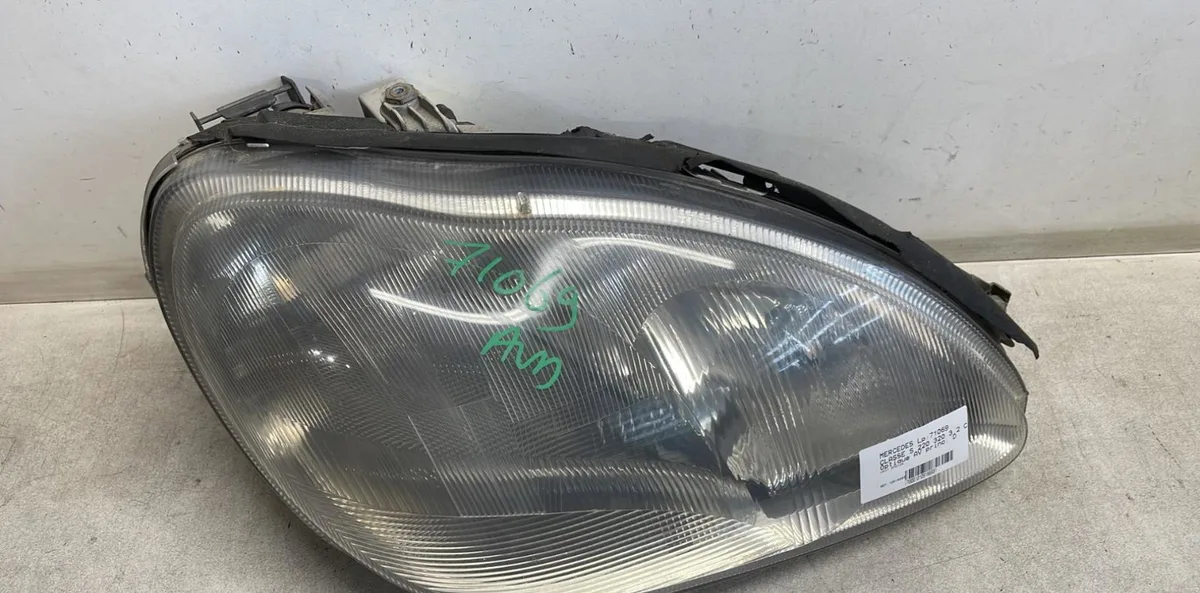 Phare droit Mercedes-benz CLASSE S (W220) S 320 cdi (220.026, 220.126) (1999-2002) occasion