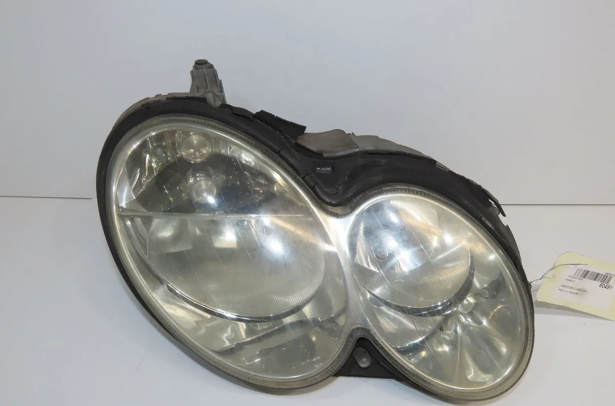 Phare droit Mercedes-benz CLK (C209) Clk 200 kompressor (209.342) (2002-2009) occasion