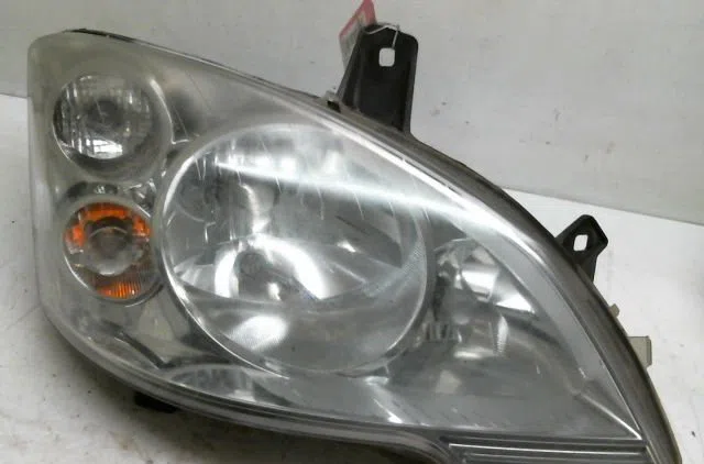 Phare droit Mercedes-benz VITO Camionnette (W447) 114 cdi (447.601, 447.603, 447.605) (2014) occasion