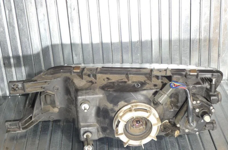 Phare droit NISSAN ALMERA 1 PHASE 2 occasion