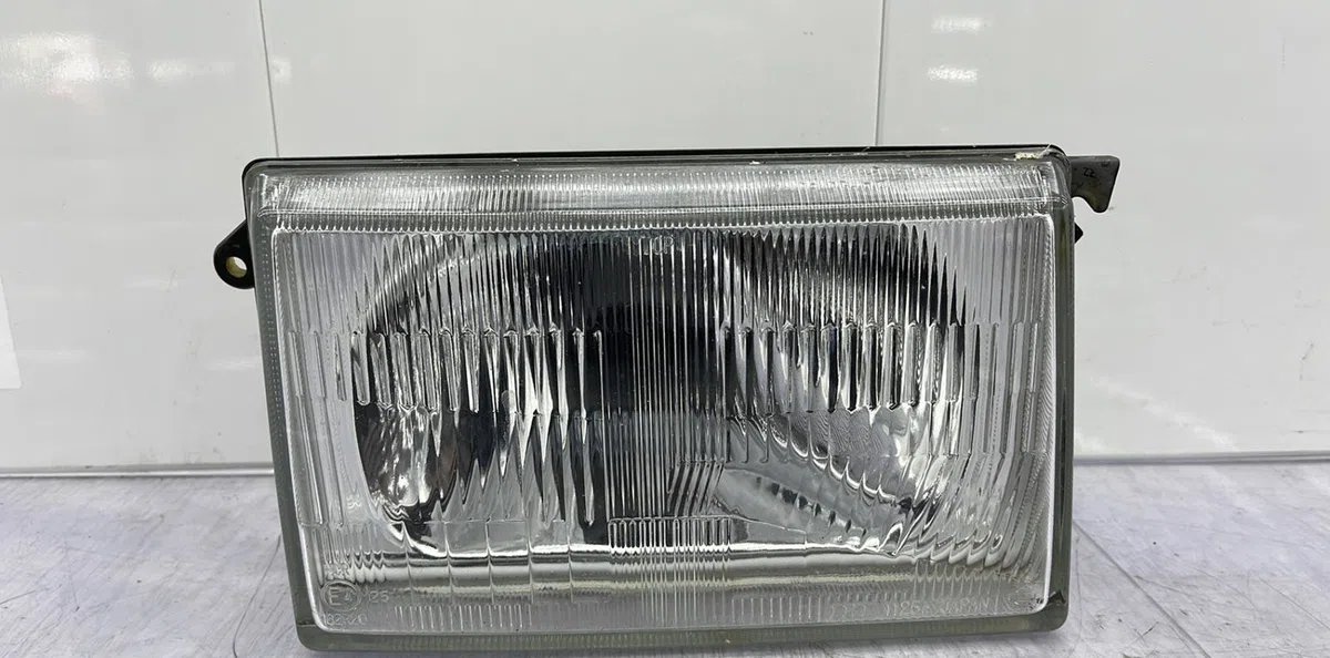 Phare droit NISSAN MICRA 2 PHASE 2 occasion