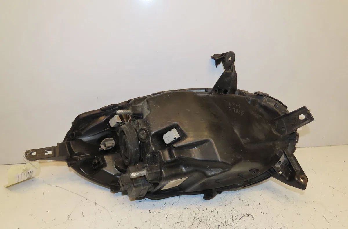 Phare droit Nissan MICRA III (K12) 1.5 dci (2003-2010) occasion