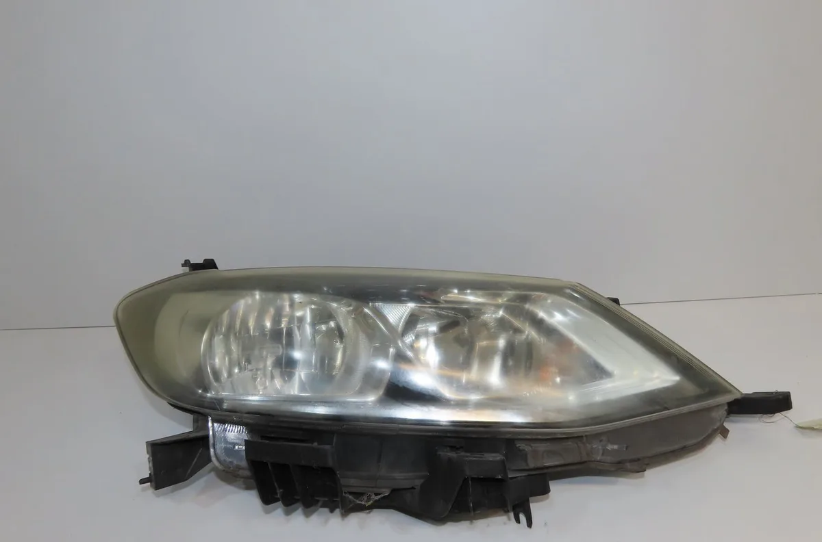 Phare droit Nissan PULSAR 3-5 portes (C13) 1.2 dig-t (2014) occasion