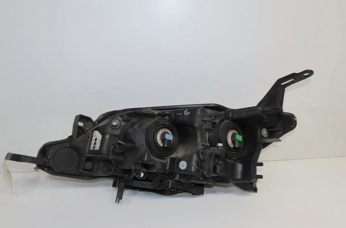 Phare droit Nissan PULSAR 3-5 portes (C13) 1.2 dig-t (2014) occasion