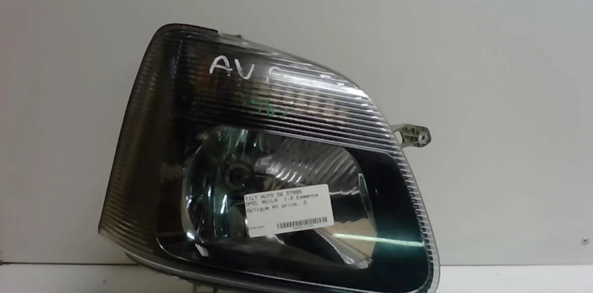 Phare droit Opel AGILA (A) (H00) 1.2 16v twinport (f68) (2004-2007) occasion