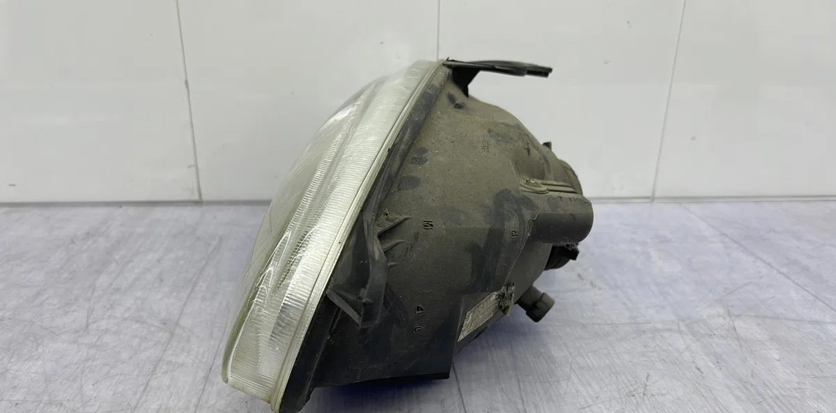 Phare droit OPEL CORSA B PHASE 2 occasion
