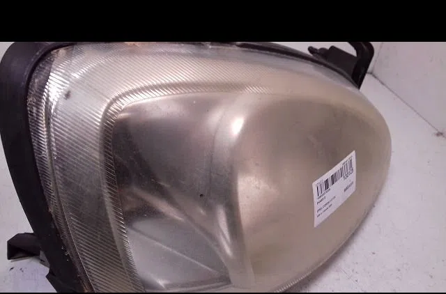 Phare droit Opel CORSA C (X01) 1.0 (f08, f68) (2000-2003) occasion