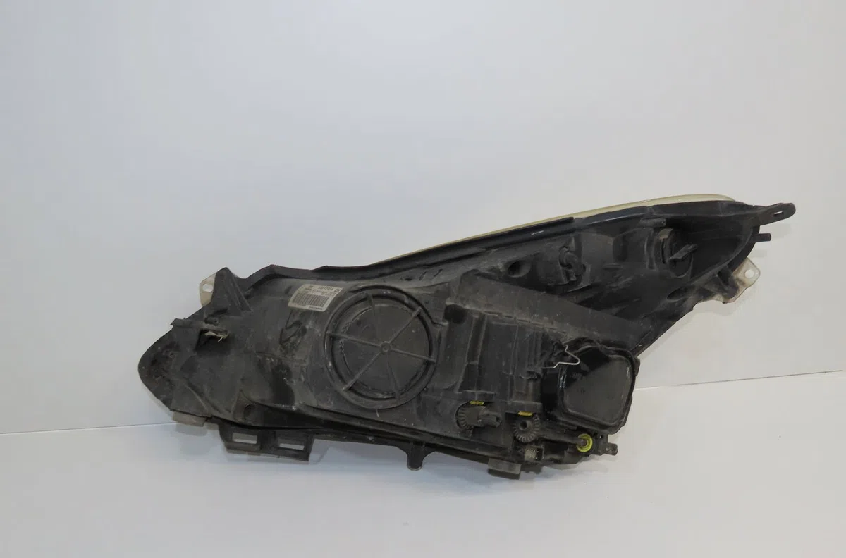 Phare droit Opel CORSA D (S07) 1.2 (l08, l68) (2006-2014) 5 portes occasion