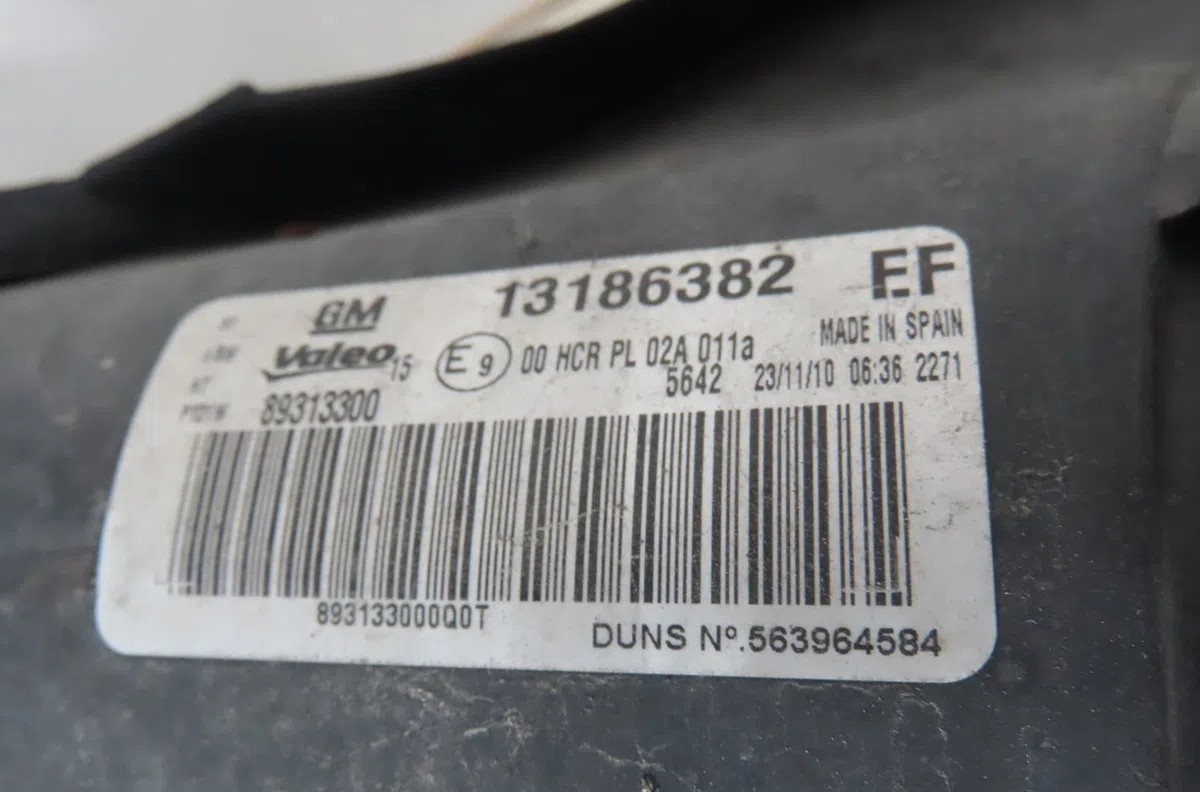 Phare droit Opel CORSA D (S07) 1.3 cdti (l08, l68) (2006-2014) 5 portes occasion