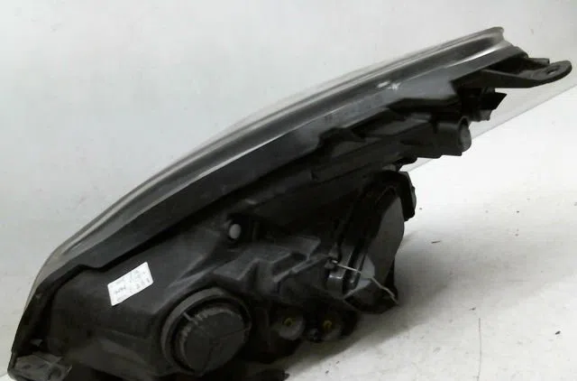 Phare droit Opel CORSA D (S07) 1.4 (l08, l68) (2006-2014) 3 portes occasion