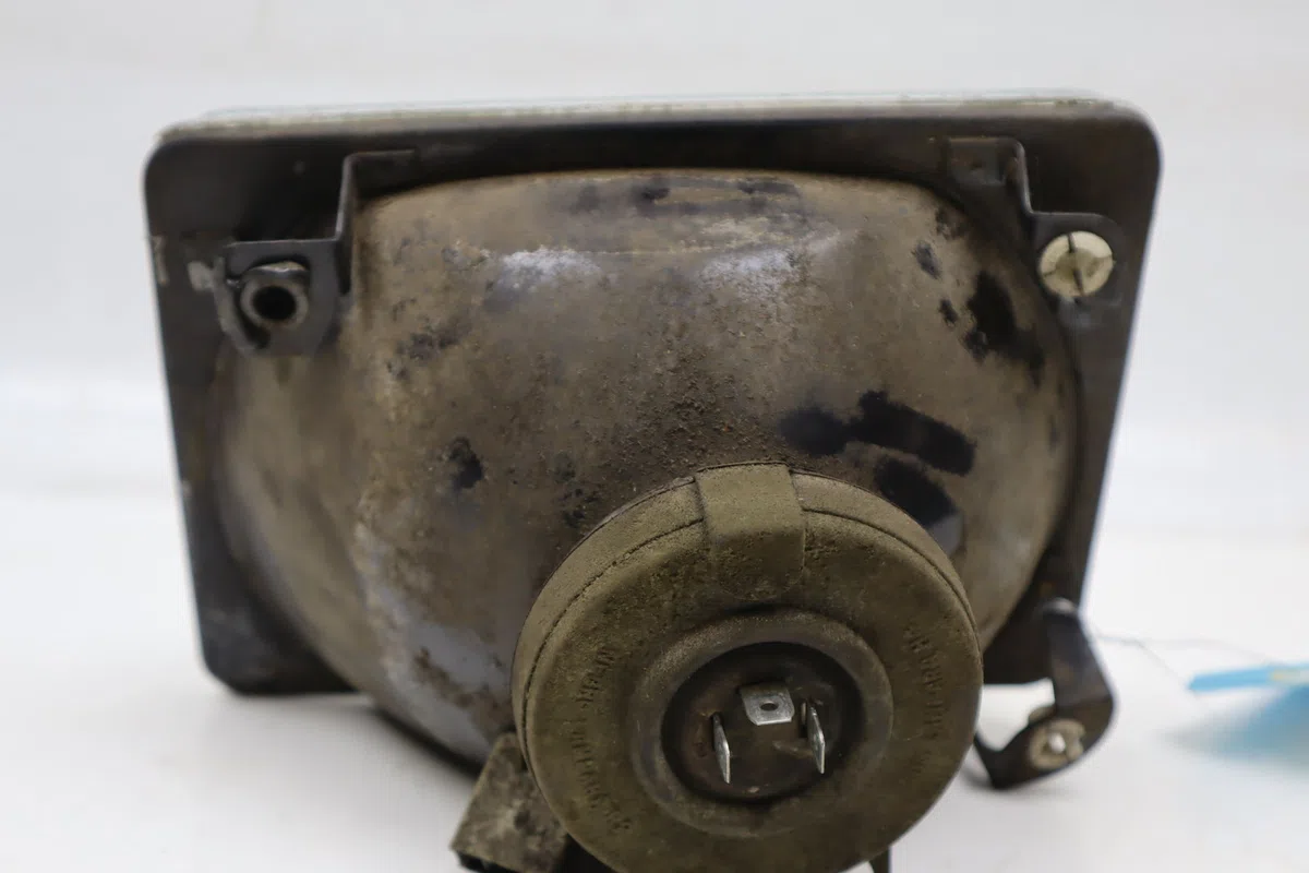 Phare droit OPEL CORSA I  1.2i 54ch occasion