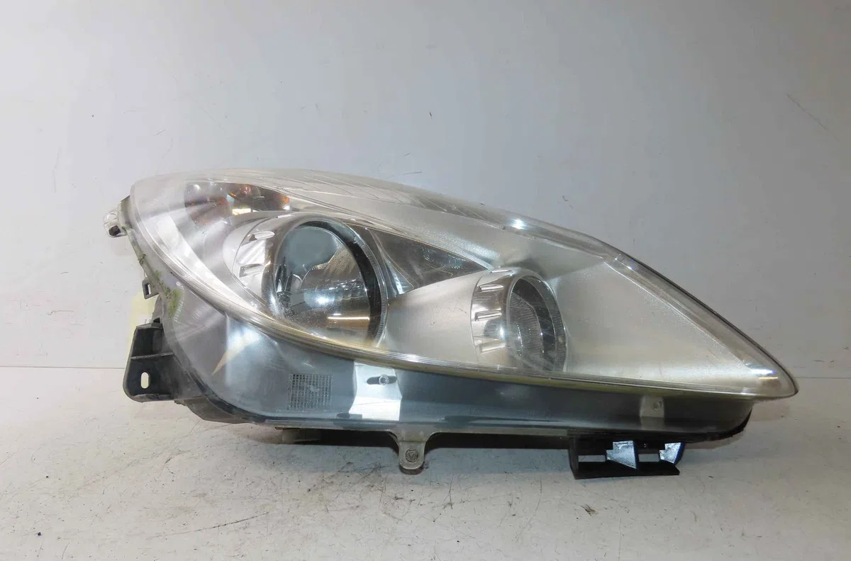 Phare droit OPEL CORSA IV occasion