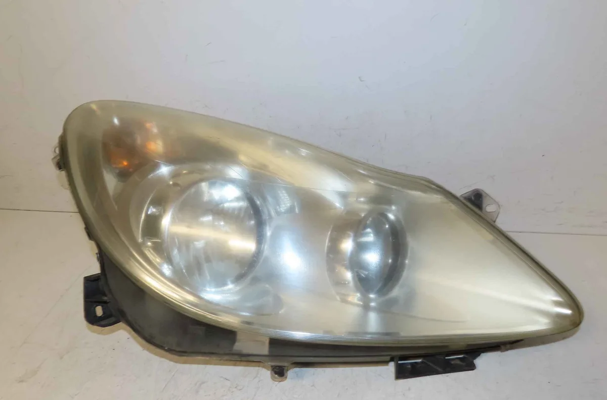 Phare droit OPEL CORSA IV occasion