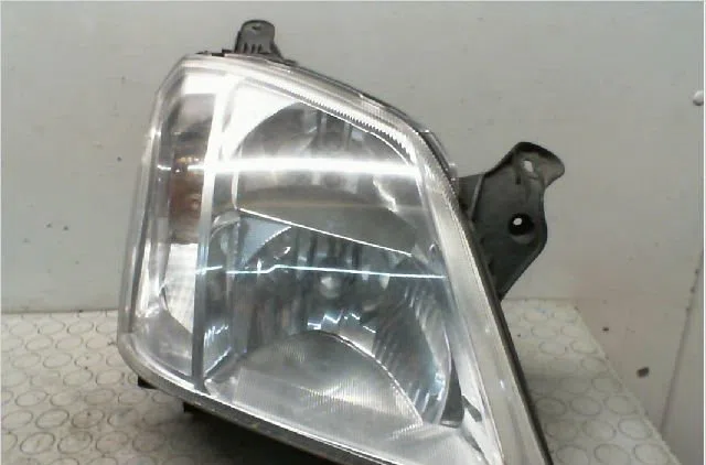 Phare droit Opel MERIVA A Monospace (X03) 1.4 16v twinport lpg (e75) (2004-2010) occasion