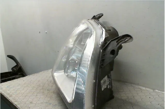 Phare droit Opel MERIVA A Monospace (X03) 1.4 16v twinport lpg (e75) (2004-2010) occasion