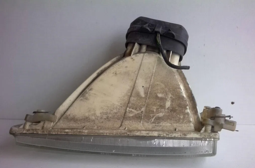 Phare droit Peugeot 106 I (1A, 1C) 1.4 (1991-1996) occasion