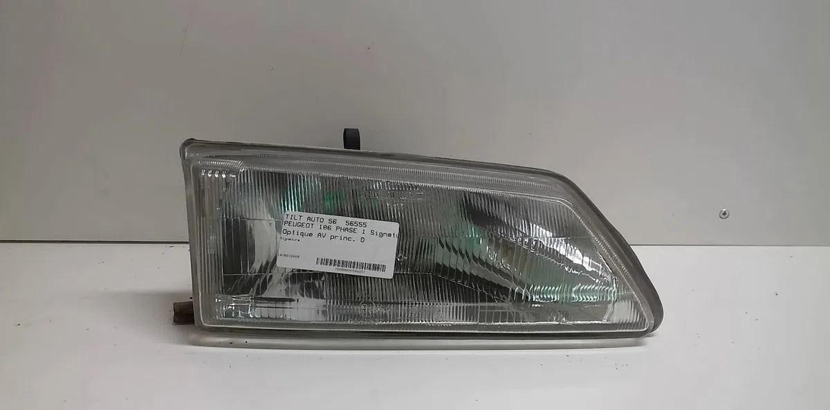 Phare droit Peugeot 106 I (1A, 1C) 1.6 (1993-1996) occasion