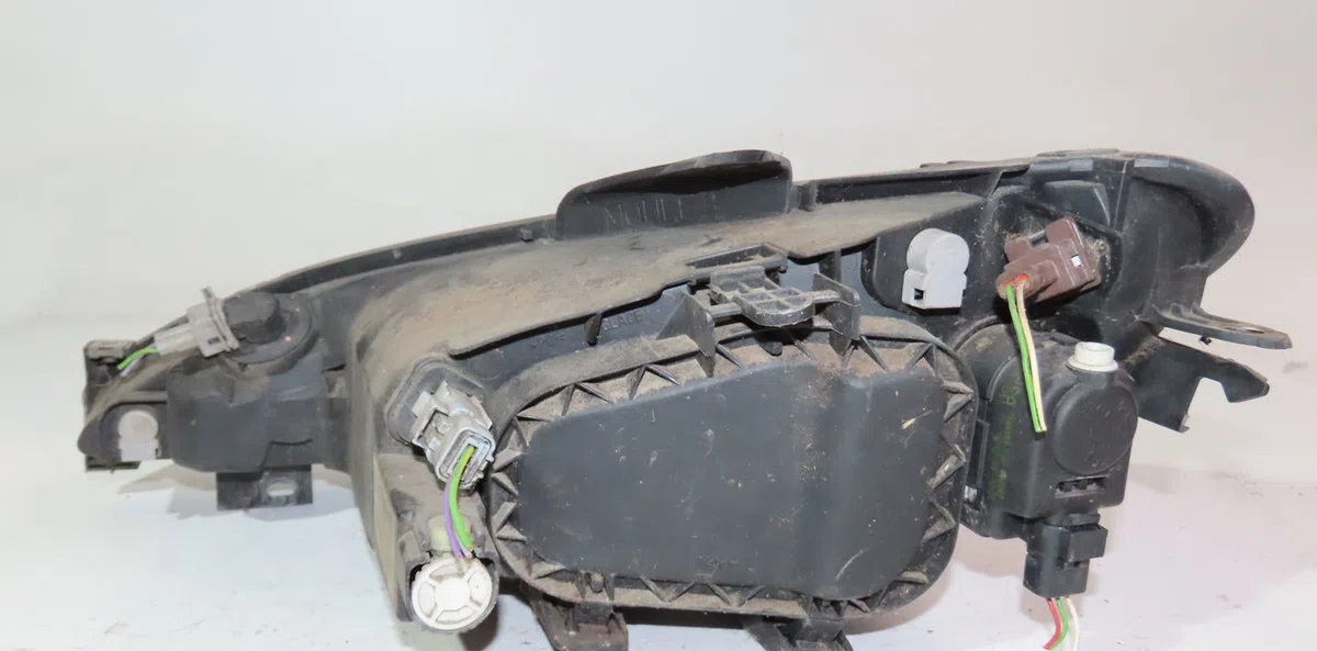 Phare droit Peugeot 206 3-5 portes (2A-C) 1.1 i (1998-2007) occasion