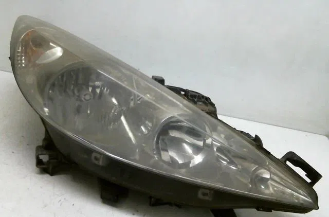 Phare droit Peugeot 207-207 (WA_, WC_) 1.4 hdi (2006-2015) 5 portes occasion