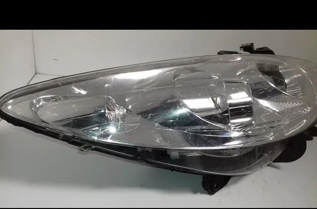 Phare droit Peugeot 307 (3A-C) 1.6 hdi (2005-2009) 5 portes occasion