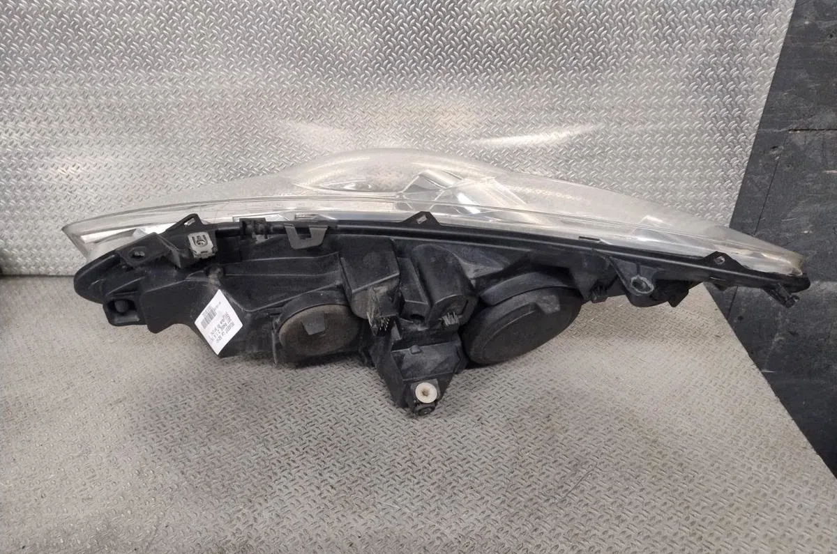 Phare droit Peugeot 307 (3A-C) 1.6 hdi (2005-2009) 5 portes occasion