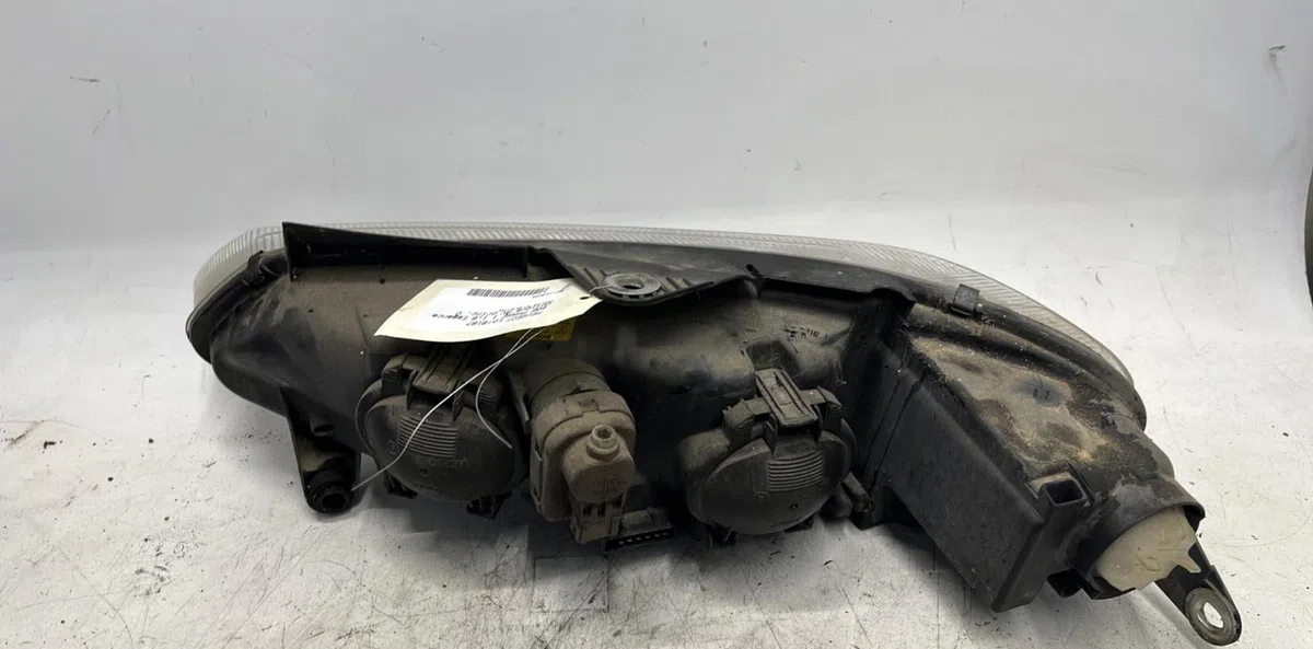 Phare droit Peugeot 406 (8B) 1.8 16v (1995-2000) occasion