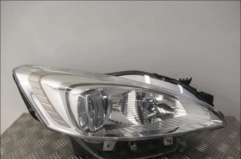 Phare droit Peugeot 508 I (8D_) 1.6 hdi (2010-2018) occasion