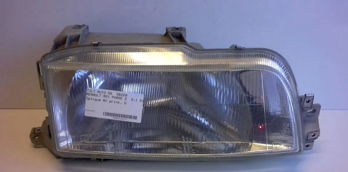 Phare droit Renault 21 (B48_) 2.1 d (b48v-b48o) (1989-1992) occasion
