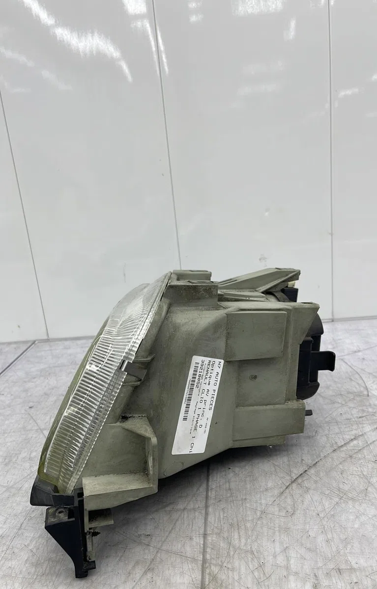 Phare droit RENAULT CLIO 1 PHASE 1 occasion