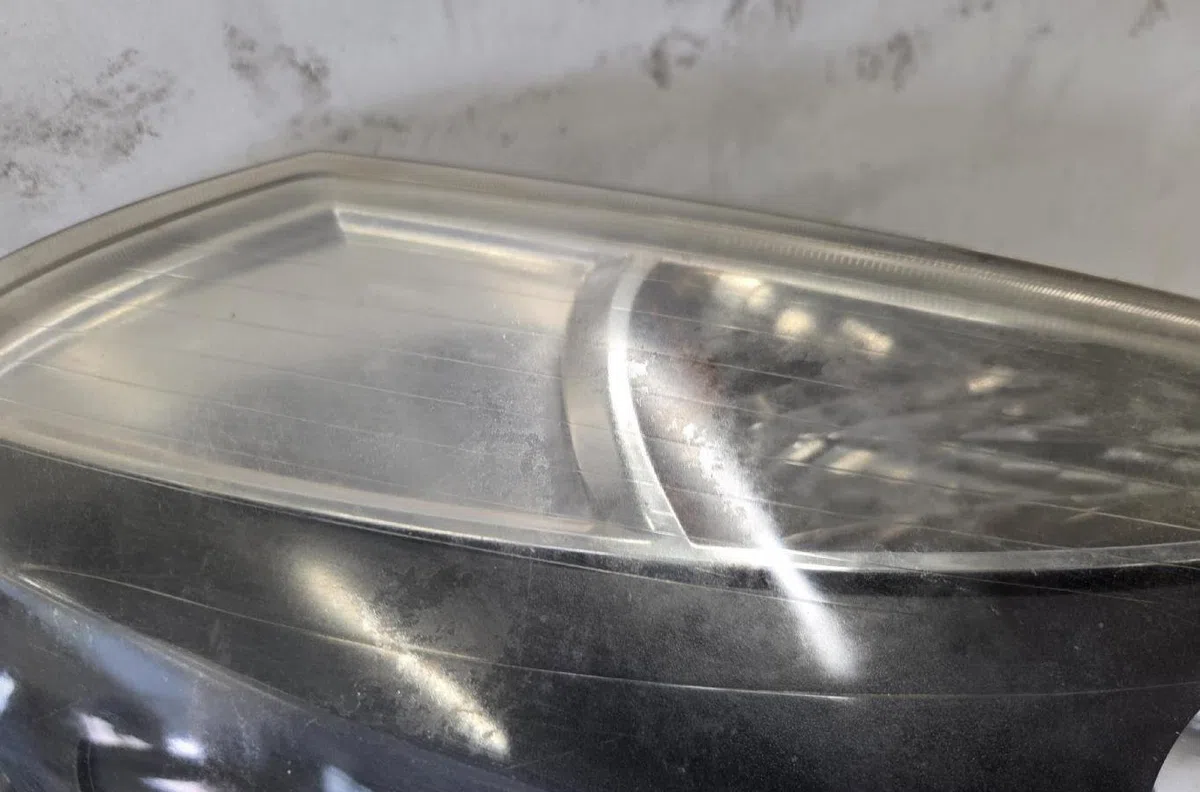 Phare droit RENAULT CLIO 3 PHASE 1 occasion