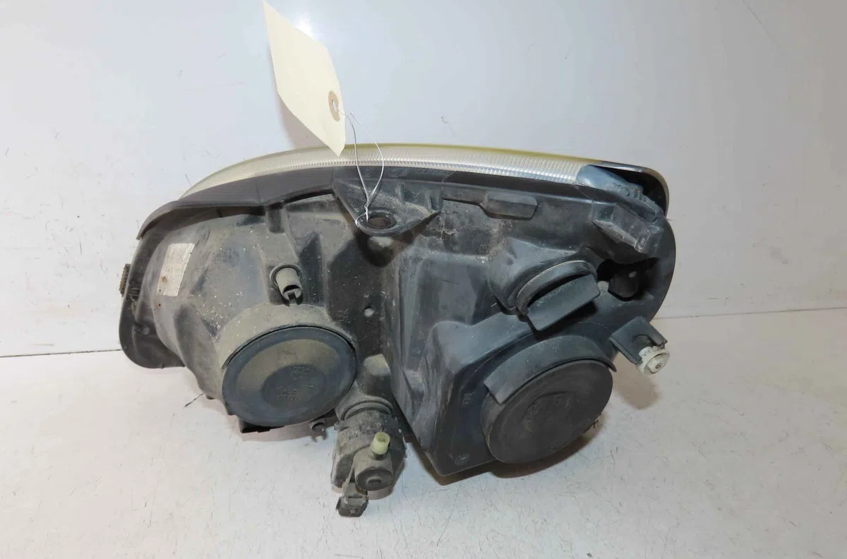 Phare droit RENAULT CLIO CAMPUS II occasion