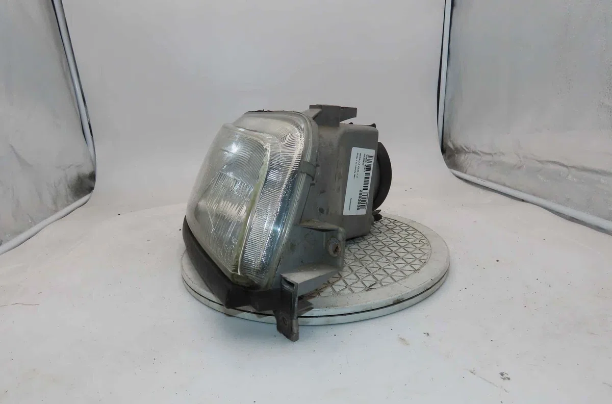 Phare droit RENAULT CLIO  I occasion