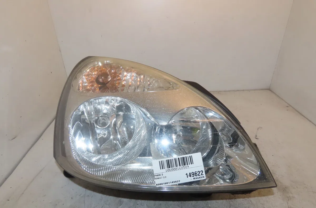 Phare droit Renault CLIO II (BB_, CB_) 1.5 dci (b-cb3m) (2005-2010) 3 portes occasion