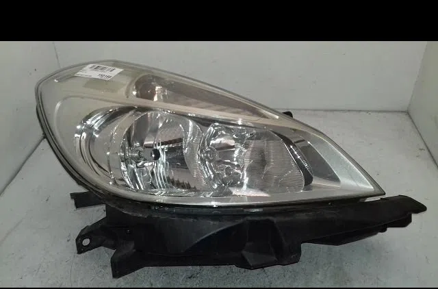 Phare droit Renault CLIO III (BR0-1, CR0-1) 1.2 16v (br02, br0j, br11, cr02, cr0j, cr11) (2005-2014) 5 portes occasion