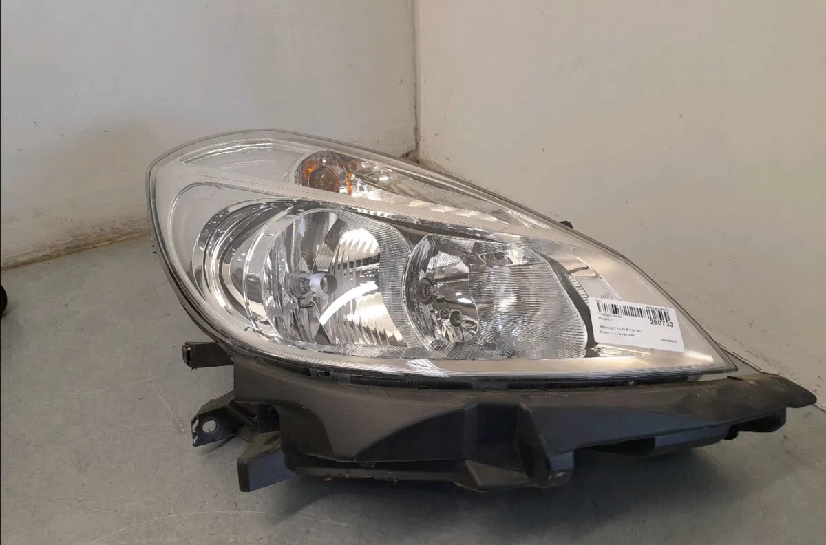Phare droit Renault CLIO III (BR0-1, CR0-1) 1.6 16v (br05, br0b, br0y, br15, br1j, br1m, br1y, cr0b,... (2005-2014) 5 po