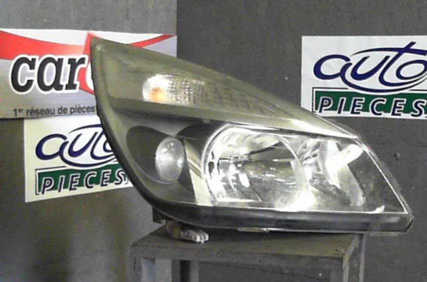Phare droit Renault ESPACE IV (JK0-1_) 2.2 dci (jk0h) (2002-2006) occasion