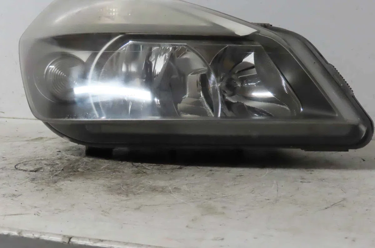Phare droit RENAULT ESPACE IV occasion