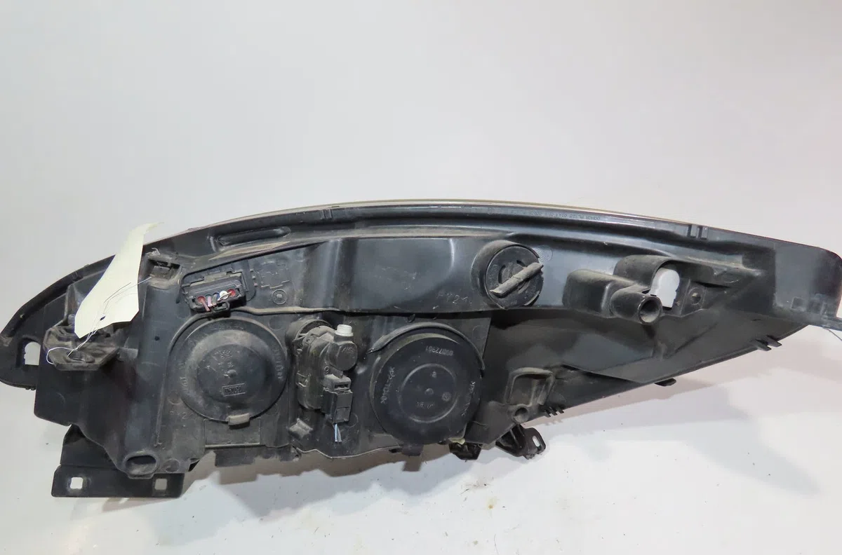Phare droit Renault GRAND SCÉNIC III (JZ0-1_) 1.6 dci (jz00, jz12) (2011) 5 portes occasion