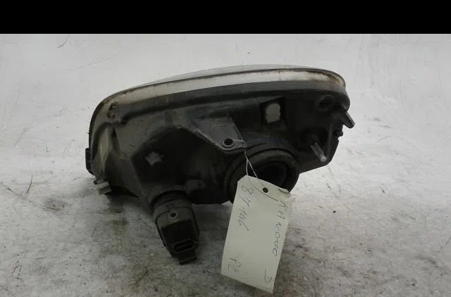 Phare droit Renault KANGOO Express (FC0-1_) 1.5 dci (2005) 4 portes occasion