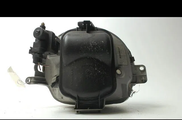 Phare droit Renault KANGOO Express (FW0-1_) 1.5 dci 70 (fw0a, kw0v) (2008) 4 portes occasion