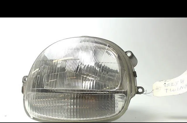 Phare droit Renault KANGOO Express (FW0-1_) 1.5 dci 70 (fw0a, kw0v) (2008) 4 portes occasion
