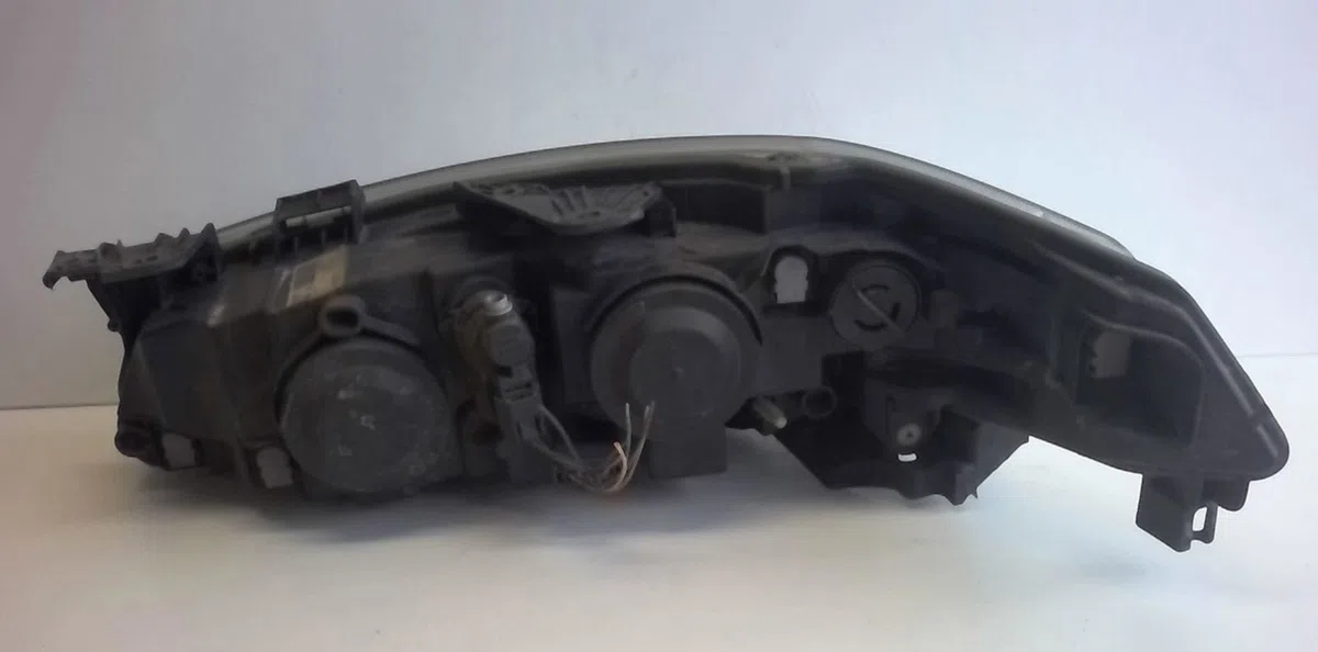 Phare droit Renault LAGUNA II (BG0-1_) 1.9 dci (bg1a, bg1w, bg0g) (2005-2007) occasion