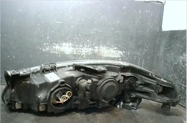 Phare droit Renault LAGUNA II (BG0-1_) 2.0 16v (bg00, bg0k, bg0p, bg0w) (2002-2007) 5 portes occasion