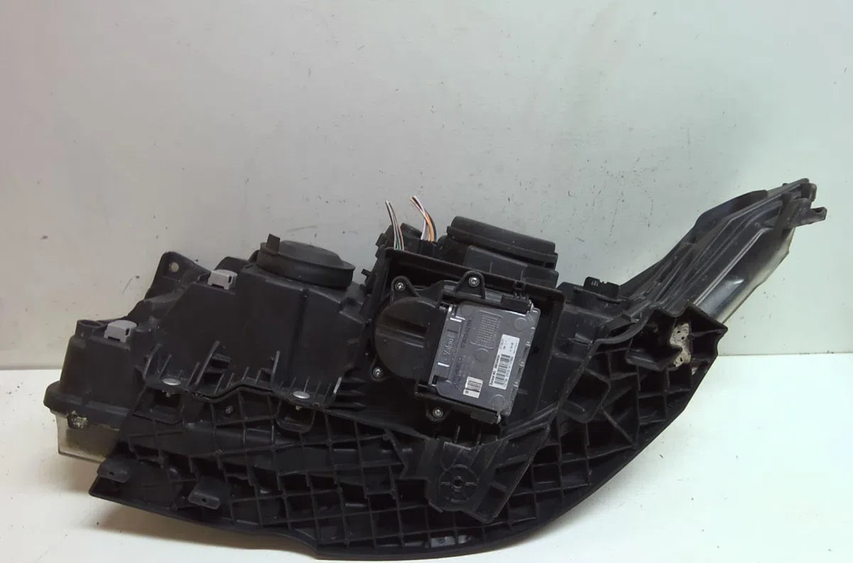 Phare droit Renault LAGUNA II Grandtour (KG0-1_) 1.9 dci (kg1v) (2005-2007) occasion